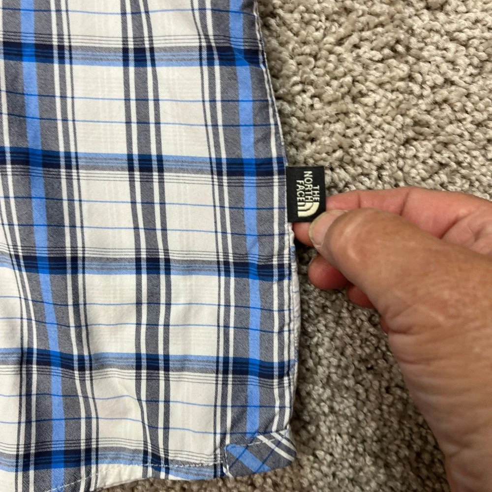 The North Face Button Down Shirt Mens XXL Blue White Plaid Short Sleeve Vented